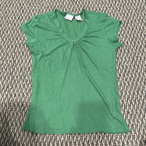 Xhilaration Tops - Xhilaration women’s green v neck ruched short sleeve